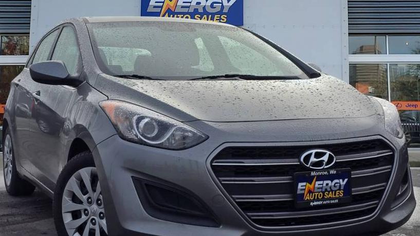 HYUNDAI ELANTRA GT 2017 KMHD35LH2HU381650 image